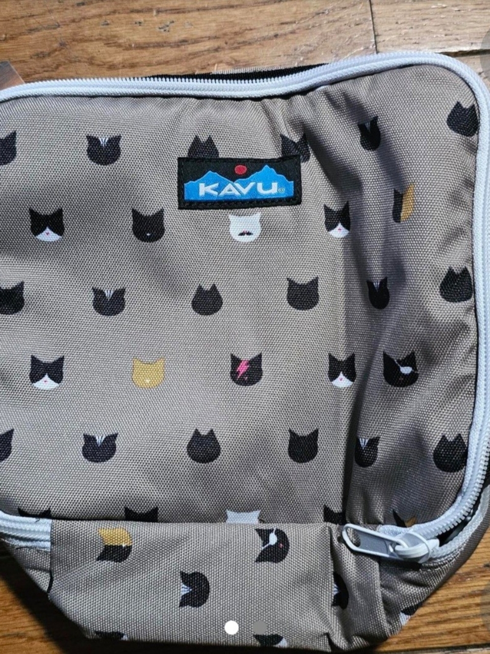 KAVU Catitude Cat Faces Insulated Lunch Box NWT Discontinued Print